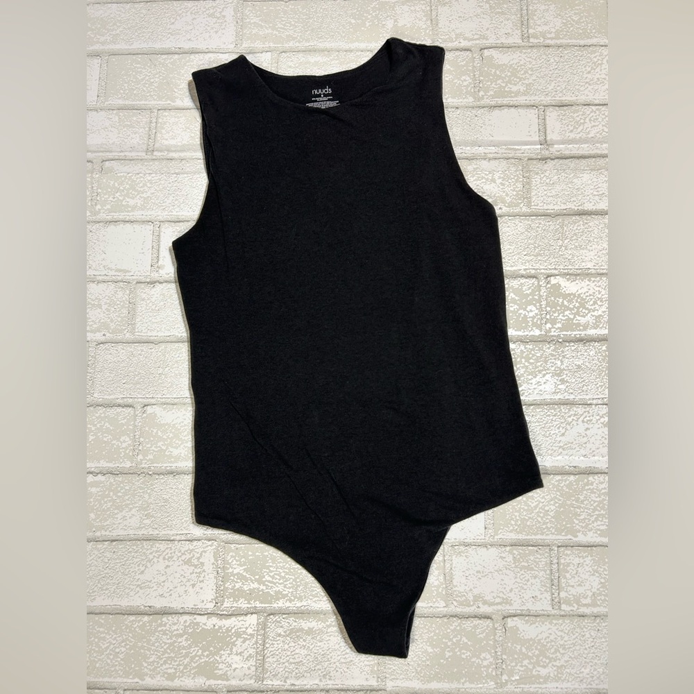 Nuuds Women's Black Sleeveless Bodysuit
